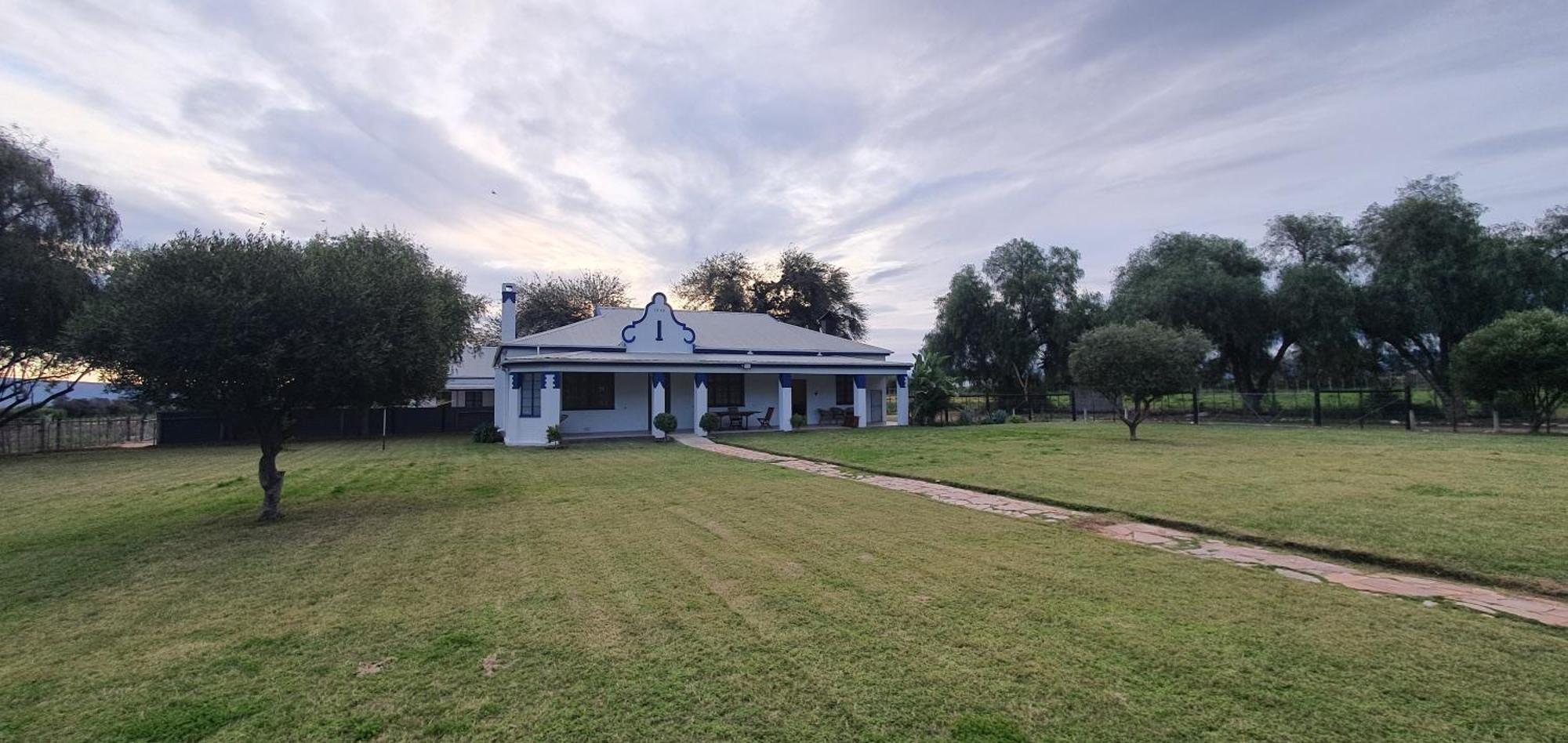Karoo Leeu Self Catering Βίλα Oudtshoorn Εξωτερικό φωτογραφία