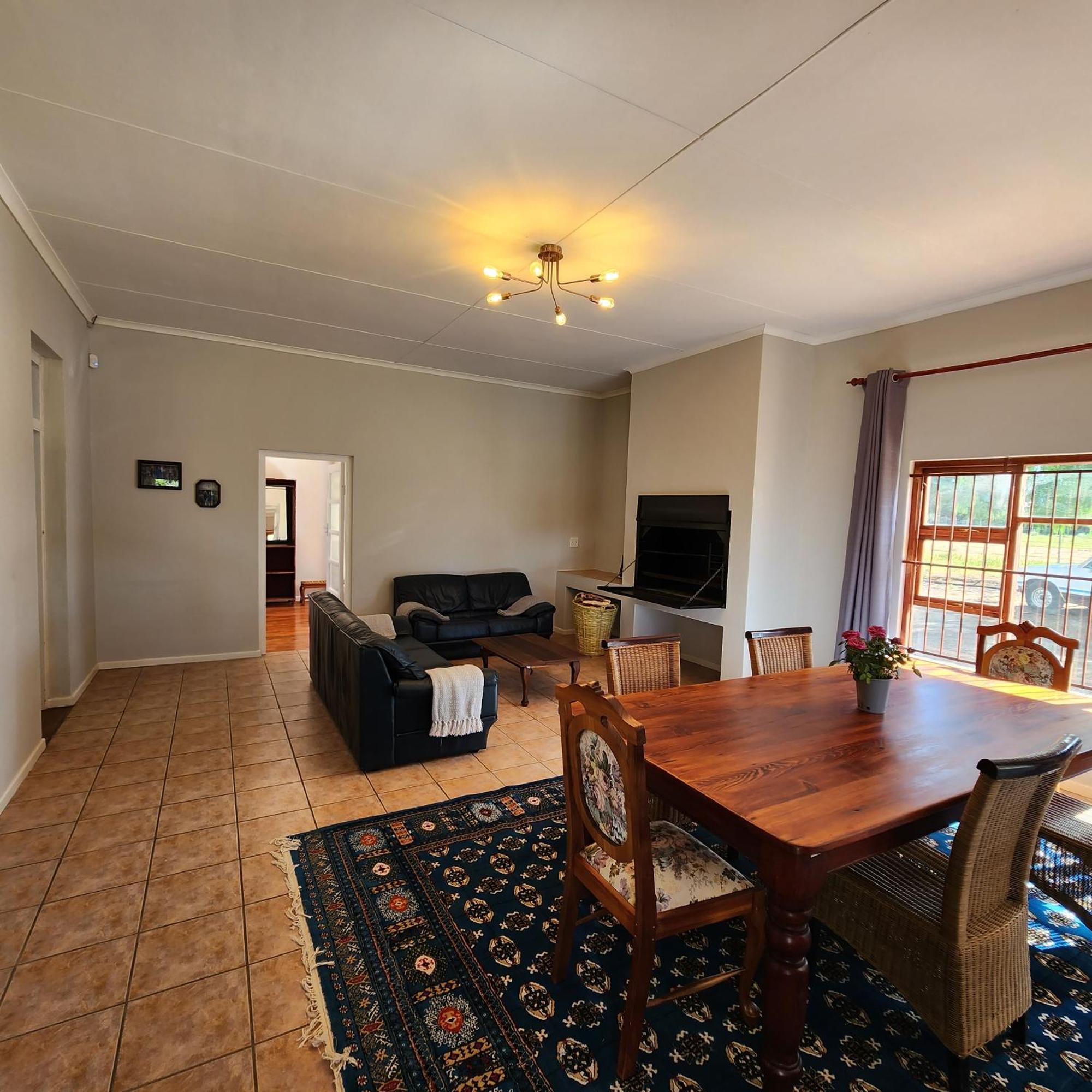 Karoo Leeu Self Catering Βίλα Oudtshoorn Εξωτερικό φωτογραφία
